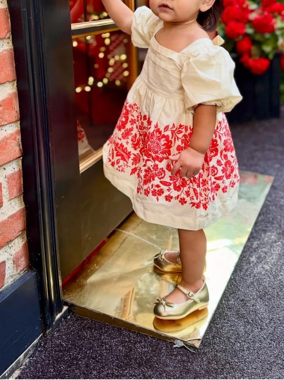 Janie and Jack Girls Metallic Gold Mary Jane Shoes with Bow
